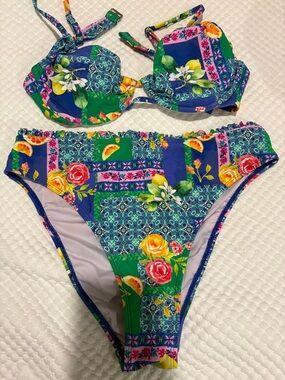 Cupshe Green & Blue Floral Patchwork Bikini Set
